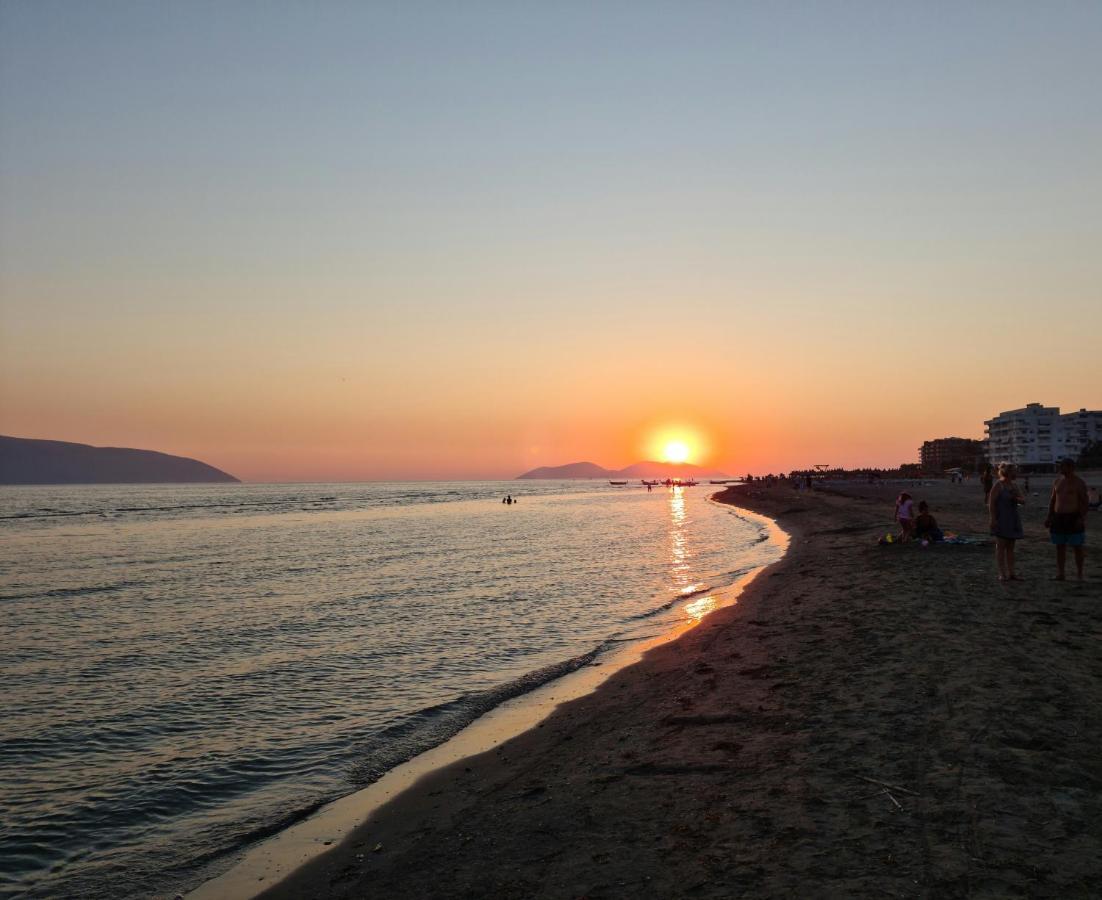 Panorama View Apt, 150M To Beach, 750M Lungo Mare Apartment Vlore Exterior photo