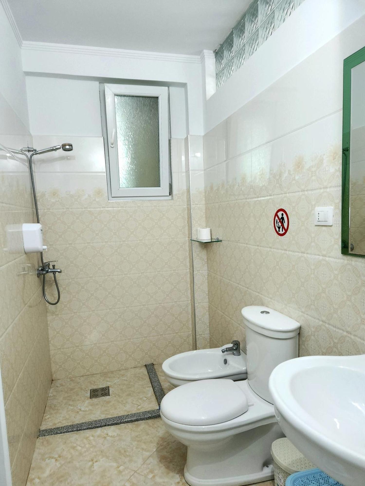 Panorama View Apt, 150M To Beach, 750M Lungo Mare Apartment Vlore Exterior photo